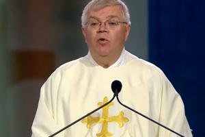 Father Doug Grandon preaches at the closing Mass of ‘SEEK 2019.’ Father Doug Grandon preaches at the closing Mass of ‘SEEK 2019.’