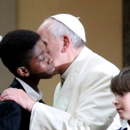 Pope Francis meets children of Rome‘s Sacred Heart of Jesus at the Praetorian Barracks parish on Jan. 19. Pope Francis meets children of Rome‘s Sacred Heart of Jesus at the Praetorian Barracks parish on Jan. 19.