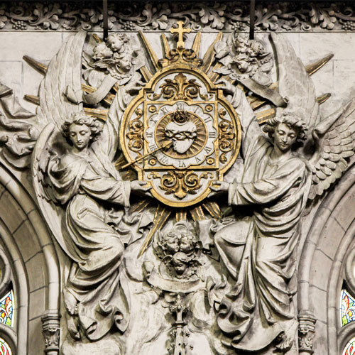 The Sacred Heart held aloft by two angels is in the Church of the Sacré Coeur in Lille, France.
The Sacred Heart held aloft by two angels is in the Church of the Sacré Coeur in Lille, France.