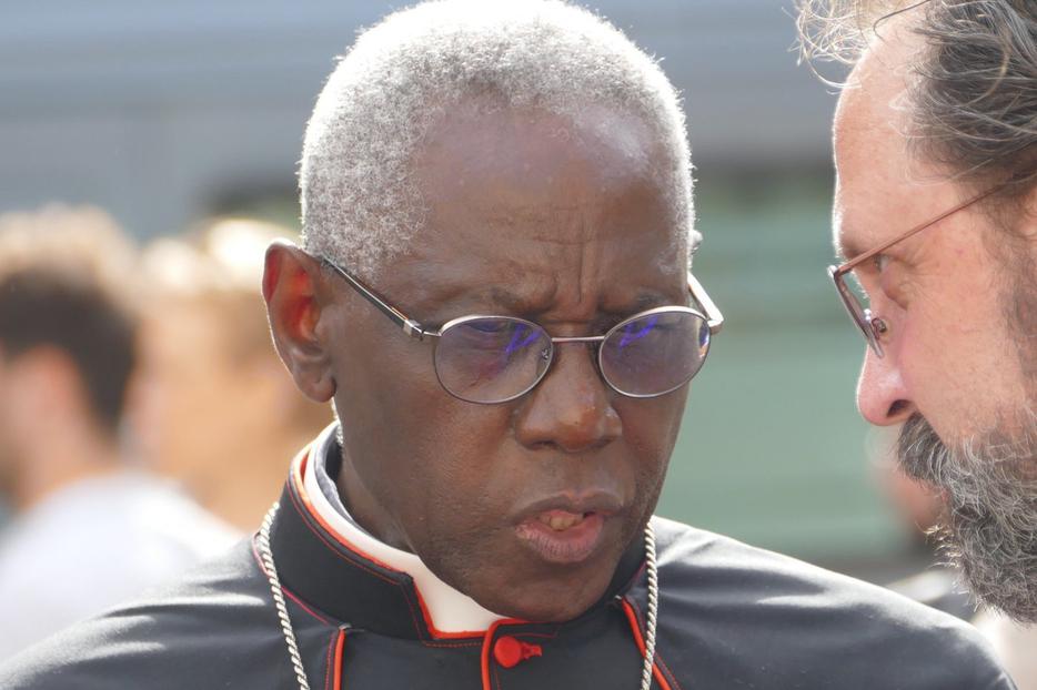 Pope Francis delivering his weekly general audience catechesis, April 1, 2020. Pope Francis delivering his weekly general audience catechesis, April 1, 2020.