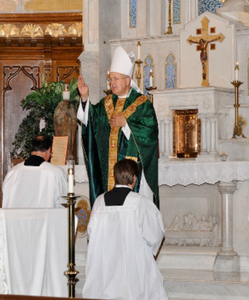Msgr. Jeffrey Steenson, ordinary of the Personal Ordinariate of the Chair of St. Peter, celebrated Mass Sept. 7 at Immaculate Conception Church in Washington. Msgr. Jeffrey Steenson, ordinary of the Personal Ordinariate of the Chair of St. Peter, celebrated Mass Sept. 7 at Immaculate Conception Church in Washington.