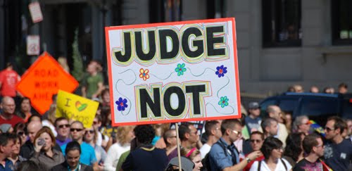 What did Jesus mean when he said not to judge others? Here are 10 things to know and share . . . What did Jesus mean when he said not to judge others? Here are 10 things to know and share . . .