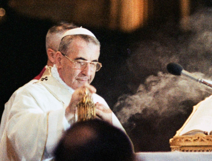 Pope John Paul I celebrates Mass. Pope John Paul I celebrates Mass.