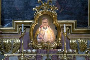 The St. Josemaría Escrivá Altar in Peterskirche, Vienna. The St. Josemaría Escrivá Altar in Peterskirche, Vienna.