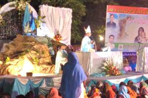 May Crowning at St. Joseph’s Catholic Church, Gujranwala, Pakistan, on May 30.
May Crowning at St. Joseph’s Catholic Church, Gujranwala, Pakistan, on May 30.