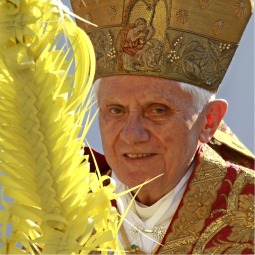LENT’S CULMINATION BEGINS. Pope
Benedict XVI holds palms as he arrives at the Passion Sunday
Mass in St. Peter’s Square. LENT’S CULMINATION BEGINS. Pope
Benedict XVI holds palms as he arrives at the Passion Sunday
Mass in St. Peter’s Square.