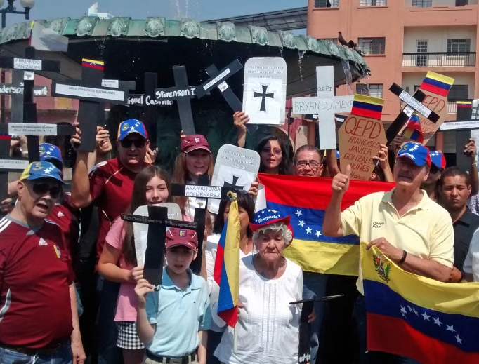 Venezuelans protest the direction President Nicolas Maduro is taking the country.
Venezuelans protest the direction President Nicolas Maduro is taking the country.