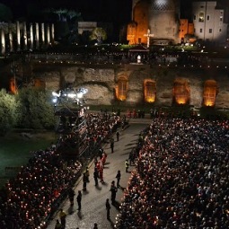 Pope Francis leads pilgrims April 18 in the Stations of the Cross for Good Friday at the Colosseum in Rome.
Pope Francis leads pilgrims April 18 in the Stations of the Cross for Good Friday at the Colosseum in Rome.
