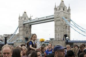 Members of the public take part in a vigil for the victims of the June 3 London Bridge terror attacks in Potters Fields Park on June 5 in London. Members of the public take part in a vigil for the victims of the June 3 London Bridge terror attacks in Potters Fields Park on June 5 in London.