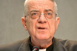 Vatican spokesman Father Federico Lombardi addresses journalists during a May 15, 2014, press conference.
Vatican spokesman Father Federico Lombardi addresses journalists during a May 15, 2014, press conference.