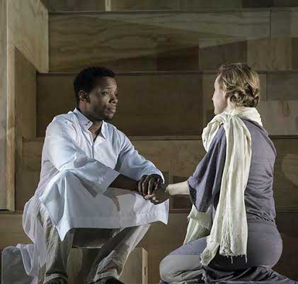 Wallace Smith as Jesus and Erin Davie as Mary Magdalene in Easter Mysteries. Wallace Smith as Jesus and Erin Davie as Mary Magdalene in Easter Mysteries.