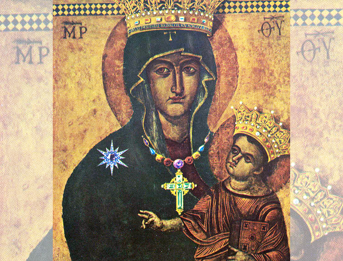 The Salus Populi Romani icon, crowned by Pius XII in 1953. After the renovation, the crown was deleted and is now in the museum of the sacristy of Saint Peter. The picture today in Rome exists therefore only without the crown. The Salus Populi Romani icon, crowned by Pius XII in 1953. After the renovation, the crown was deleted and is now in the museum of the sacristy of Saint Peter. The picture today in Rome exists therefore only without the crown.