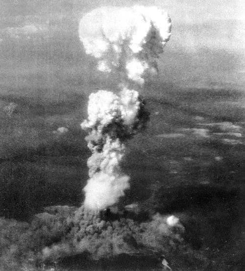 Smoke from the Aug. 6, 1945 atomic blast billowed 20,000 feet above Hiroshima, Japan. Smoke from the Aug. 6, 1945 atomic blast billowed 20,000 feet above Hiroshima, Japan.