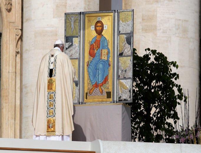 Pope Francis celebrates Easter Sunday Mass in St. Peter's Square on April 16. Pope Francis celebrates Easter Sunday Mass in St. Peter's Square on April 16.