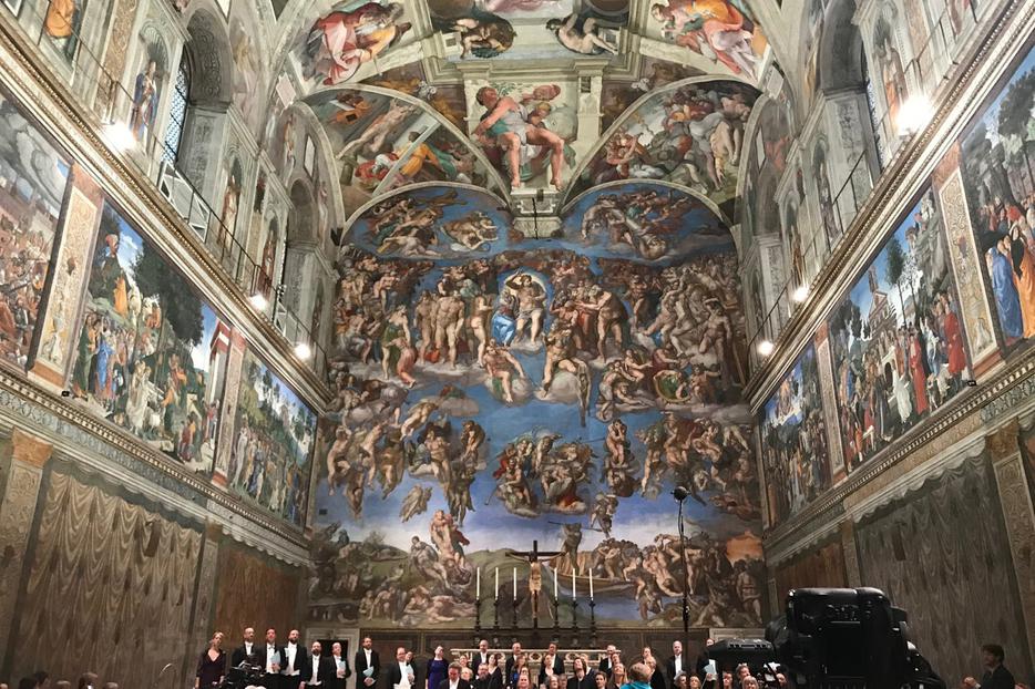 The orchestra and choir at the end of their performance of 'Stabat Mater' by Sir James MacMillan, Sistine Chapel, April 22, 2018. The orchestra and choir at the end of their performance of 'Stabat Mater' by Sir James MacMillan, Sistine Chapel, April 22, 2018.