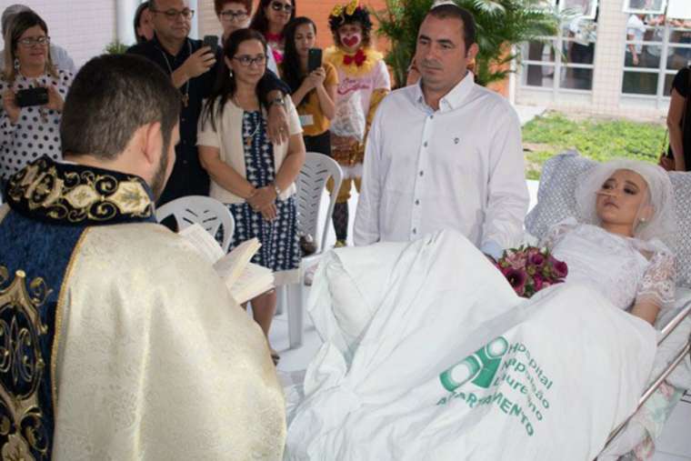 The sacramental marriage of Jéssica and Fernando The sacramental marriage of Jéssica and Fernando