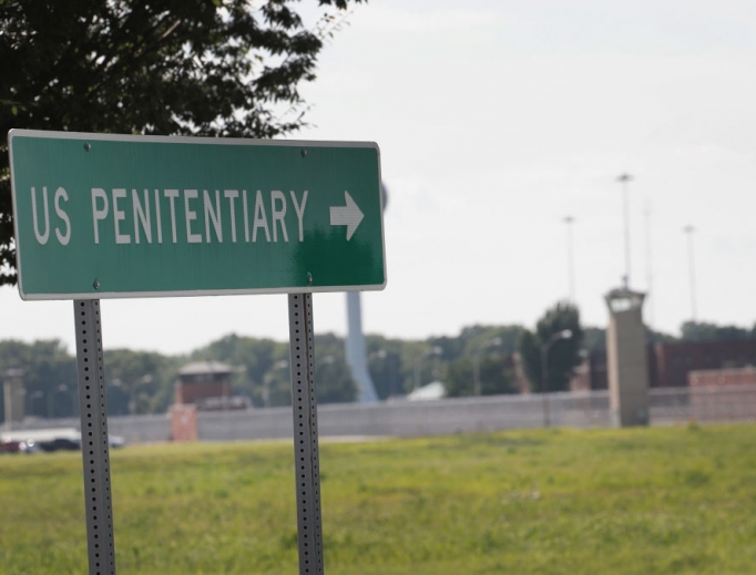 A sign directs visitors to the entrance of the Federal Correctional Complex Terre Haute in Terre Haute, Indiana. The federal government ended a 17-year hiatus from capital punishment this month. A sign directs visitors to the entrance of the Federal Correctional Complex Terre Haute in Terre Haute, Indiana. The federal government ended a 17-year hiatus from capital punishment this month.