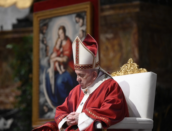 Pope Francis celebrates Pentecost Sunday Mass in St. Peter’s Basilica May 31, 2020. Pope Francis celebrates Pentecost Sunday Mass in St. Peter’s Basilica May 31, 2020.