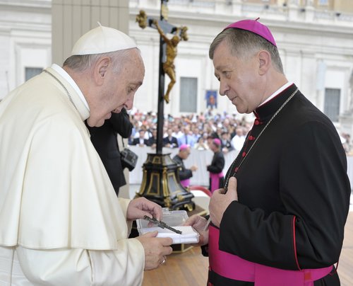 Pope Francis with Archbishop Blase Cupich of Chicago in St. Peter's Square during the Wednesday general audience on Sept. 2, 2015
Pope Francis with Archbishop Blase Cupich of Chicago in St. Peter's Square during the Wednesday general audience on Sept. 2, 2015