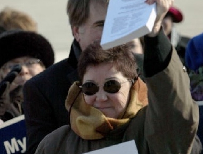 Norma McCorvey, the former Roe of Roe v.Wade, holds up a copy of her petition on the steps of the U.S. Supreme Court on January 18, 2005 in Washington, DC. Norma McCorvey, the former Roe of Roe v.Wade, holds up a copy of her petition on the steps of the U.S. Supreme Court on January 18, 2005 in Washington, DC.