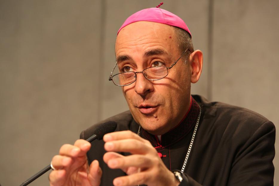 Archbishop Víctor Manuel Fernández, rector of the Pontifical Catholic University of Argentina, at the Vatican Press Office, Oct. 8, 2014. Archbishop Víctor Manuel Fernández, rector of the Pontifical Catholic University of Argentina, at the Vatican Press Office, Oct. 8, 2014.