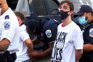 Metropolitan Police arrest a Students for Life volunteer, Aug. 1, 2020. Metropolitan Police arrest a Students for Life volunteer, Aug. 1, 2020.