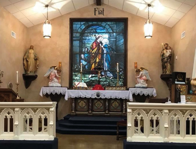 Our Sorrowful Mother’s Ministry in Vandalia, Illinois, holds retreats and conferences that are centered on prayer. Our Sorrowful Mother’s Ministry in Vandalia, Illinois, holds retreats and conferences that are centered on prayer.