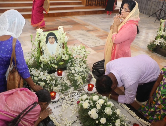 Devotees flock to the tomb of Blessed Mariam Thresia Chiramel Mankidiyan on her June 8 feast day. Devotees flock to the tomb of Blessed Mariam Thresia Chiramel Mankidiyan on her June 8 feast day.
