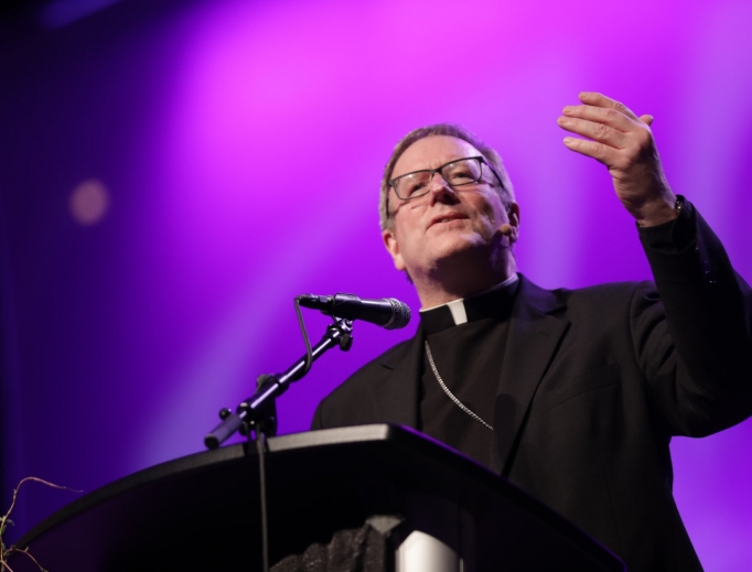 Los Angeles Auxiliary Bishop Robert Barron presents 'Evangelization Through Beauty' at the Los Angeles Religious Education Congress March 17. Los Angeles Auxiliary Bishop Robert Barron presents 'Evangelization Through Beauty' at the Los Angeles Religious Education Congress March 17.