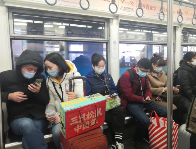Chinese citizens wearing breathing masks after the recent virus outbreak, January 23, 2020. Chinese citizens wearing breathing masks after the recent virus outbreak, January 23, 2020.