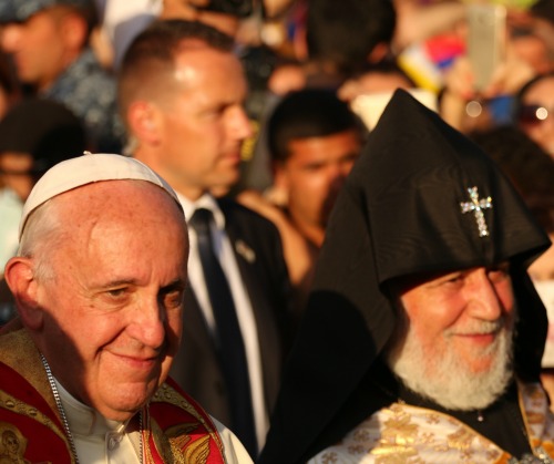Pope Francis and Catholicos Karekin II at the ecumenical meeting and prayer for peace on Saturday, June 25.
Pope Francis and Catholicos Karekin II at the ecumenical meeting and prayer for peace on Saturday, June 25.