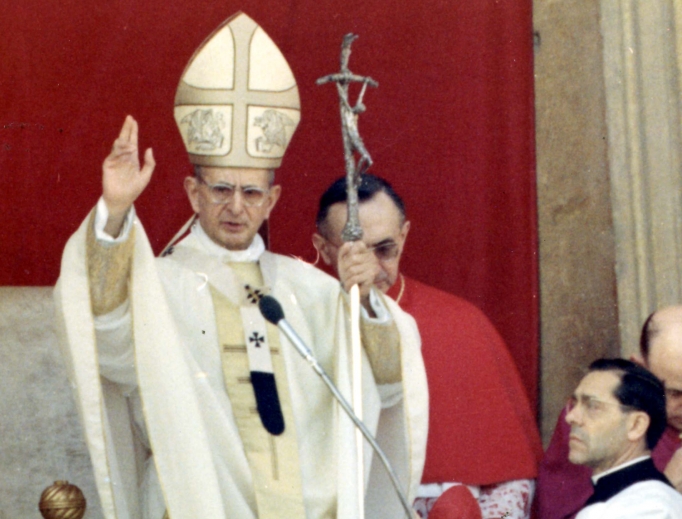 Pope Paul VI, shown giving a blessing to the city of Rome and the world from the main balcony of St. Peter’s Basilica Dec. 25, 1969, reiterated the need for couples to trust in God’s plan for spousal love and procreation in his 1968 encyclical. Pope Paul VI, shown giving a blessing to the city of Rome and the world from the main balcony of St. Peter’s Basilica Dec. 25, 1969, reiterated the need for couples to trust in God’s plan for spousal love and procreation in his 1968 encyclical.