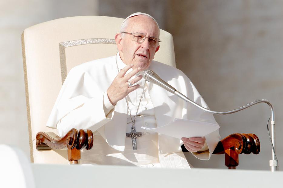 Pope Francis addressing pilgrims at his weekly general audience, St. Peter's Square, Nov. 22, 2017. Pope Francis addressing pilgrims at his weekly general audience, St. Peter's Square, Nov. 22, 2017.