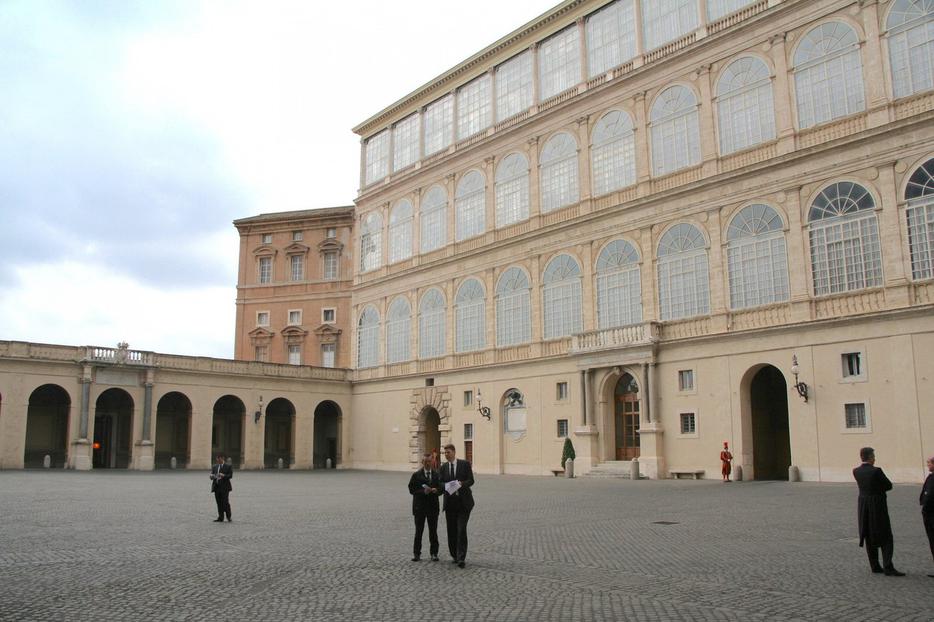 San Damaso courtyard, March 22, 2014. San Damaso courtyard, March 22, 2014.