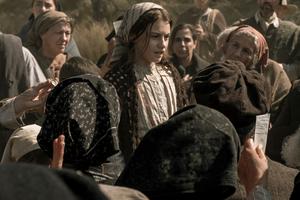 Stephanie Gil stars as 10-year-old seer Lúcia in Fátima. Stephanie Gil stars as 10-year-old seer Lúcia in Fátima.