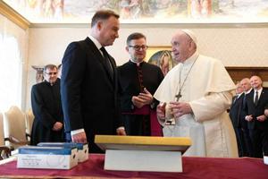 Polish President Andrzej Duda meets with Pope Francis at the Vatican Sept. 25, 2020. Polish President Andrzej Duda meets with Pope Francis at the Vatican Sept. 25, 2020.