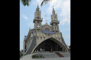 Sacred Heart Cathedral in the Diocese of Thái Bình. Sacred Heart Cathedral in the Diocese of Thái Bình.