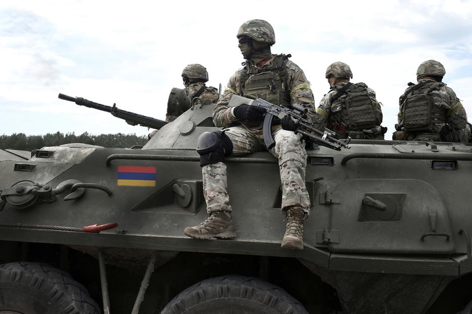 Flag of Armenia on an armored personnel carrier. Flag of Armenia on an armored personnel carrier.