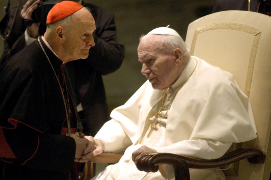 VATICAN CITY - JANUARY 15: Pope John Paul II (R) greets Washington's Archbishop Cardinal Theodore Edgar McCarrick at the Pope's weekly general audience January 15, 2003 in Vatican City, Italy. VATICAN CITY - JANUARY 15: Pope John Paul II (R) greets Washington's Archbishop Cardinal Theodore Edgar McCarrick at the Pope's weekly general audience January 15, 2003 in Vatican City, Italy.