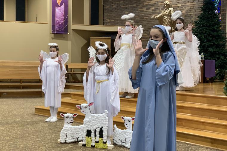 Students rehearse Dec. 14 for their Christmas signing performance. Students rehearse Dec. 14 for their Christmas signing performance.