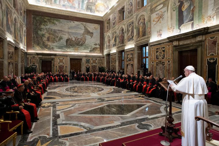Pope Francis Urges Roman Curia to Confront the &lsquo;Ecclesial Crisis&rsquo;