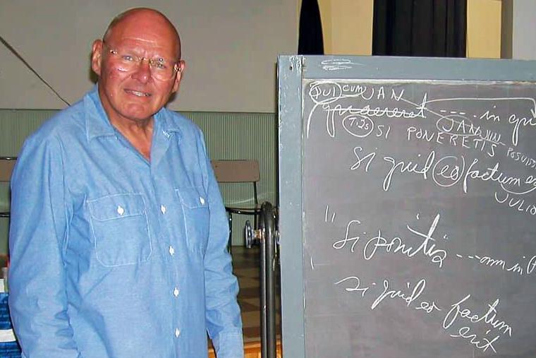 Father Reginald Foster teaches his free summer Latin class in Rome, July 5, 2001. Father Reginald Foster teaches his free summer Latin class in Rome, July 5, 2001.