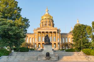 Facade of the Iowa State Capitol Building in Des Moines, Iowa. Facade of the Iowa State Capitol Building in Des Moines, Iowa.