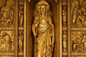 Sunday takeaway: Listen to Jesus, and the obey his instruction. Sunday takeaway: Listen to Jesus, and the obey his instruction.