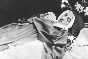 Another gift and miracle of Our Lady of Lourdes can be seen in this photo of the incorrupt body of St. Bernadette Soubirous. The picture was taken shortly after her exhumation in 1925 — 46 years after her burial. Another gift and miracle of Our Lady of Lourdes can be seen in this photo of the incorrupt body of St. Bernadette Soubirous. The picture was taken shortly after her exhumation in 1925 — 46 years after her burial.