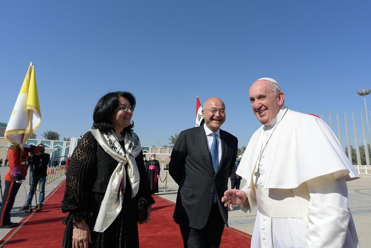 Farewell ceremony at Baghdad International Airport in Baghdad and departure by plane for Rome on March 8th, 2021. Farewell ceremony at Baghdad International Airport in Baghdad and departure by plane for Rome on March 8th, 2021.