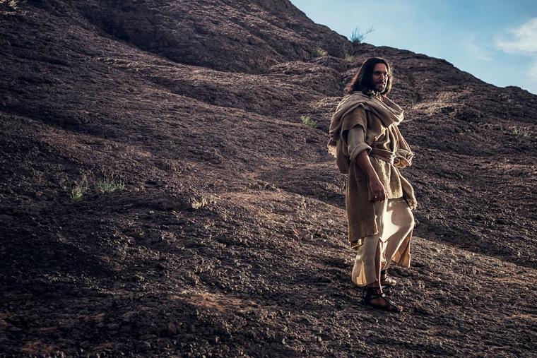 The new film by LightWorkers Media tells the story of the Resurrection. In the movie, Jesus is portrayed by Argentine actor Juan Pablo Di Pace. The new film by LightWorkers Media tells the story of the Resurrection. In the movie, Jesus is portrayed by Argentine actor Juan Pablo Di Pace.