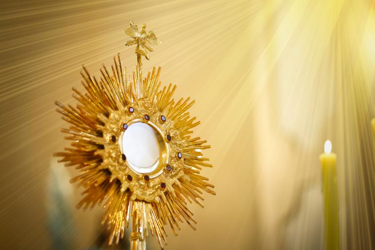 Blessed Sacrament inside a monstrance. Blessed Sacrament inside a monstrance.