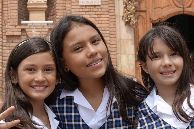 Students attend an all-girls Catholic school. Students attend an all-girls Catholic school.