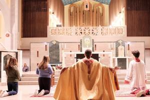 Father Sinisa Ubiparipovic leads Mass and adoration with students from the Archdiocese of Boston during the March for Life 2020. Father Sinisa will be involved in the Lumen Verum Academy opening this fall. Father Sinisa Ubiparipovic leads Mass and adoration with students from the Archdiocese of Boston during the March for Life 2020. Father Sinisa will be involved in the Lumen Verum Academy opening this fall.